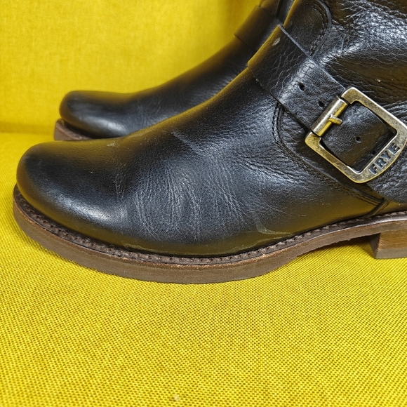 Frye Veronica Short Boot Buckle Black Leather Women's Shoe Size 9.5B - Picture 3 of 15